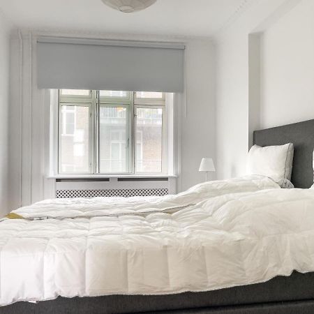 Stylish Classic Danish Design Apartment Kopenhagen Exterior foto